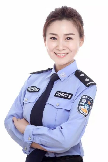 相关搜索 中国漂亮女警察图片 女警花 最美警花 中国女警 中国女警