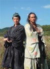 图文:2012大河剧热拍-玉木宏(左)松山健一