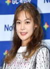白智英等韩国艺人出席品牌宣传活动