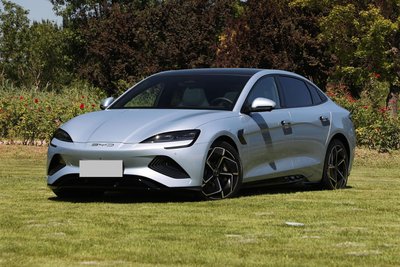 比亚迪海豹06 DM-i正式上市 售价9.98万起 CLTC综合续航突破2000km