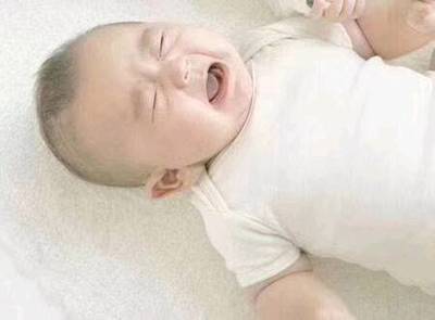 宝宝受到惊吓的土方法