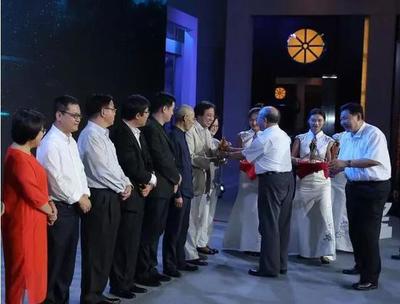一用力就咳嗽怎么回事
