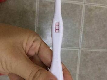 怀孕多久验孕棒可以查出来