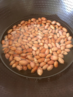 猪肉煮花生的做法大全家常