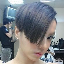 辫子发型女中长发