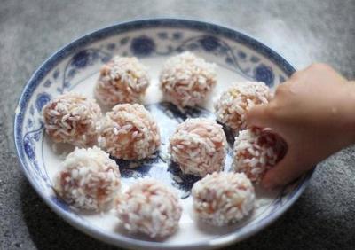 9个月宝宝肉丸子的做法