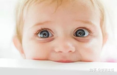 2个月宝宝能看多远