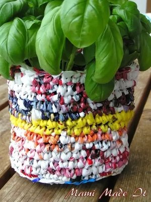 废弃的塑料袋的手工制作