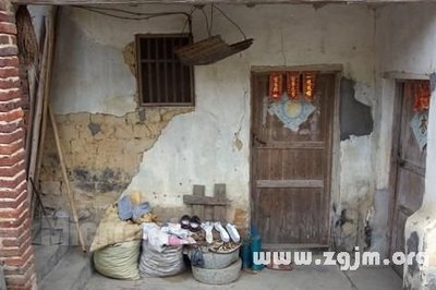 做梦梦到老宅