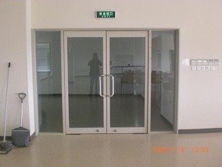 玻璃门怎么安装
