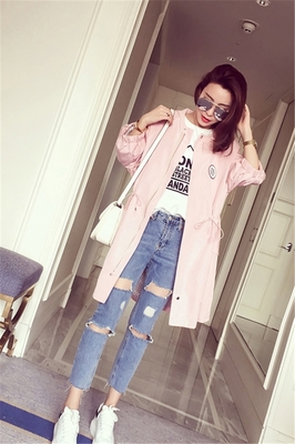 棒球服女搭配
