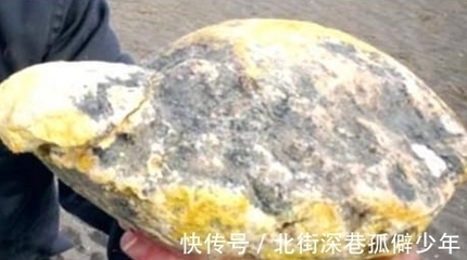 做梦捡到黄金是什么意思