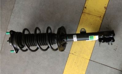前减震器塑料响