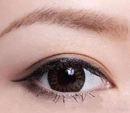 眼线和美瞳线哪个好看