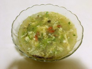 丝瓜鸡蛋香菇汤的家常做法