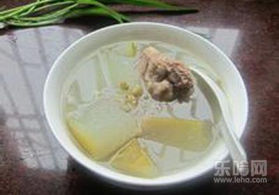 喝冬瓜汤对痘痘有用吗