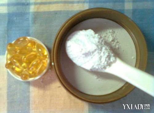 蜂蜜珍珠粉面膜做法
