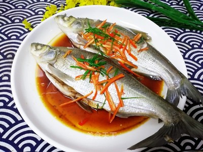 清蒸白鱼的制作方法