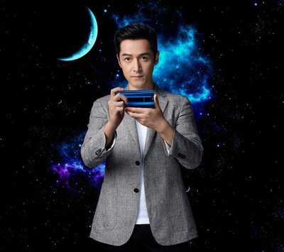 除官网外最全的胡歌荣耀9壁纸大汇总,还给你们.