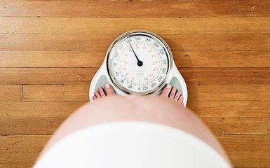 孕妇胎儿每个月的体重增加多少
