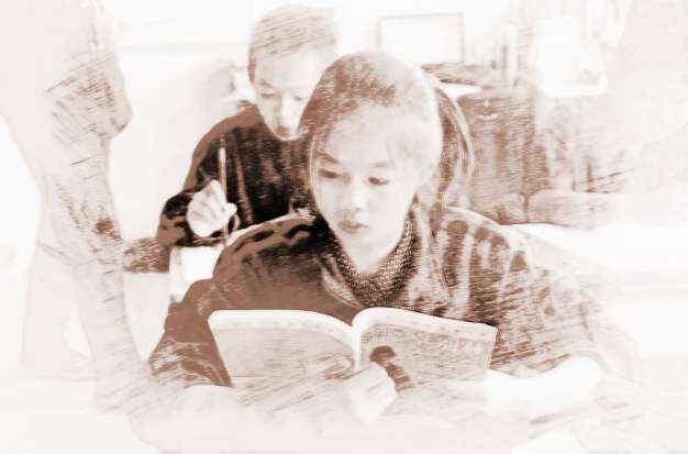 梦见别人在纸上写字