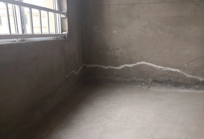 墙面泛碱的原因