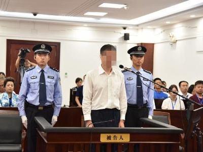 被判缓刑的人有什么影响