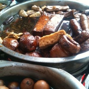 小摊卖的豆腐串做法