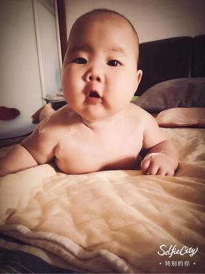 女宝宝三个月身高