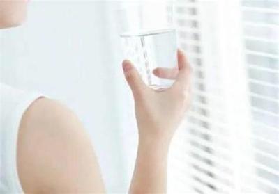 光喝水能减肥吗