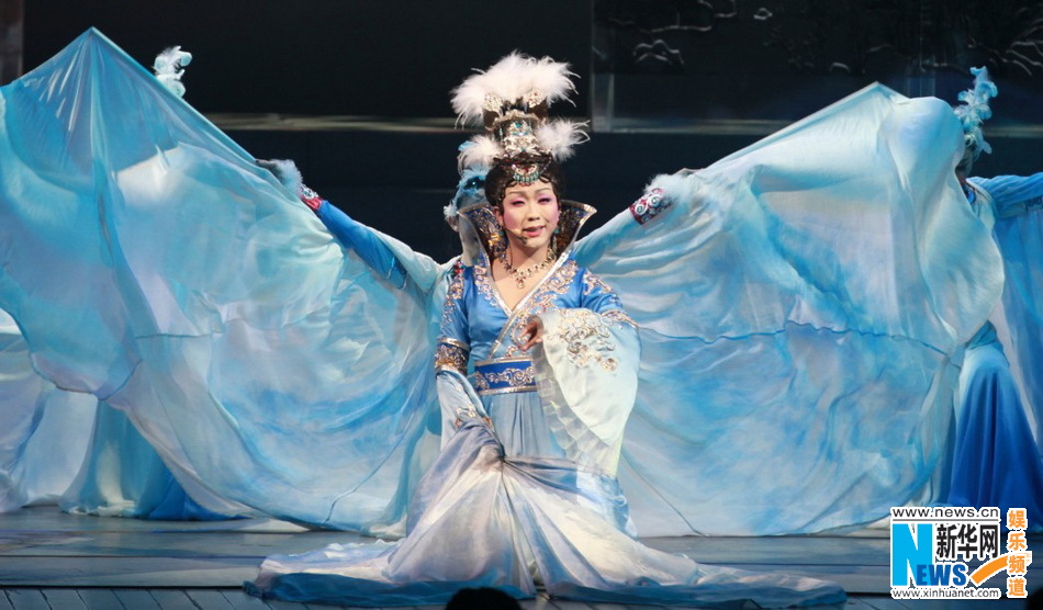 高清:李玉刚《四美图》江西首演 3月亮相新加