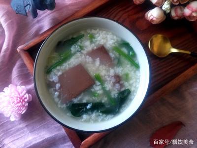 菠菜猪血粥的做法大全家常