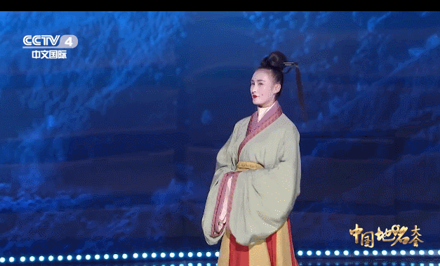 北魏裙子怎么穿好看