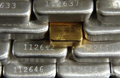 世界黄金协会：2026金价由四大因素定调，风险升级或推动黄金冲上5000美元