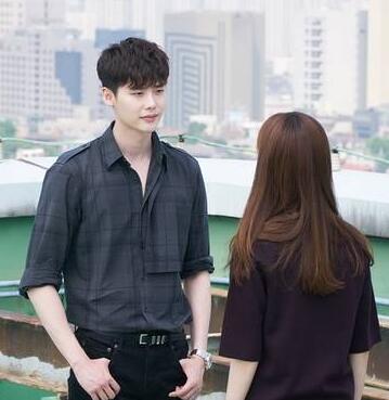 w两个世界第八集剧情介绍 姜哲吴妍珠分手