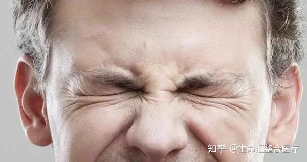 眼痉挛怎么治疗
