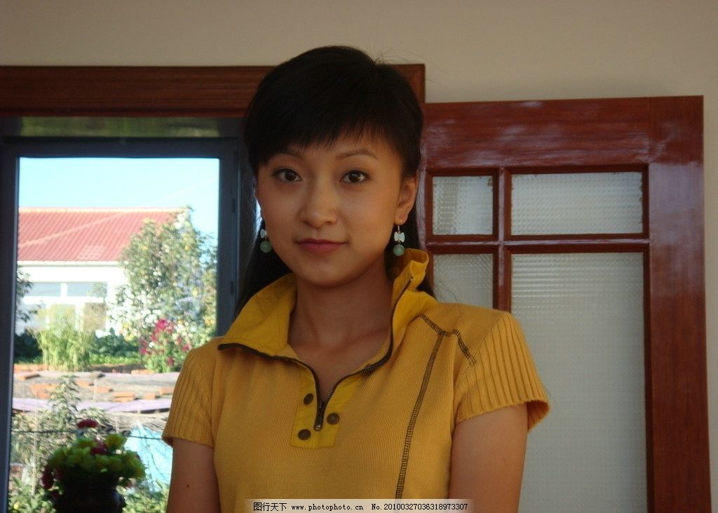 李秋歌乡村爱情系列剧中人物