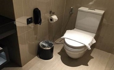 马桶不出水