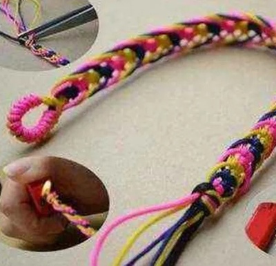 怎么用塑料绳子编手镯