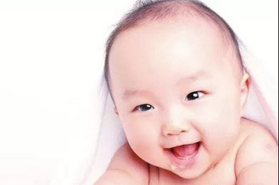 宝宝中耳炎症状