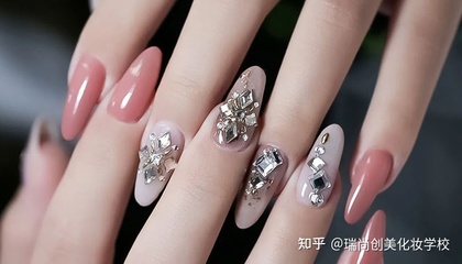 美甲培训班要多少钱
