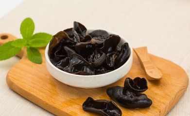 木耳隔夜还能吃吗