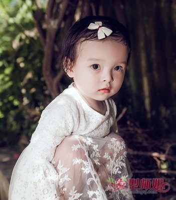 儿童短发怎么扎