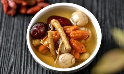 鸽子香菇胡萝卜
