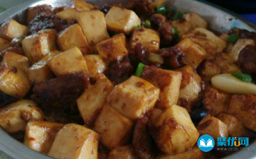 豆腐煮瘦肉的做法大全家常