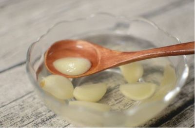 蒜头和冰糖能治咳嗽吗