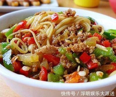 猪肉煮面条的做法大全家常