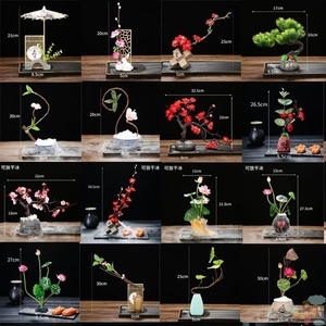 厨房用盘点缀花草