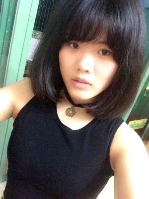 头大脸大适合什么短发