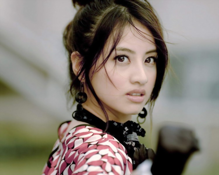 杨青倩桌面壁纸